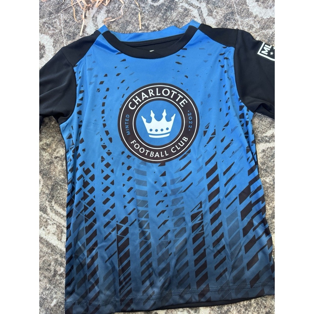 Charlotte Football Club Lightweight T Shirt XS 4/5